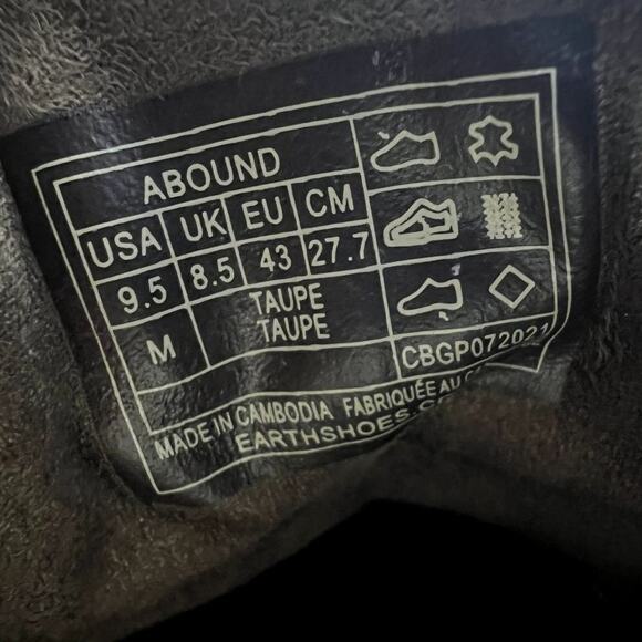 EARTH ELEMENTS Abound Boots Taupe Men's Size 9.5 M CBGP072021 Style: 9254980MBCK - Picture 3 of 8